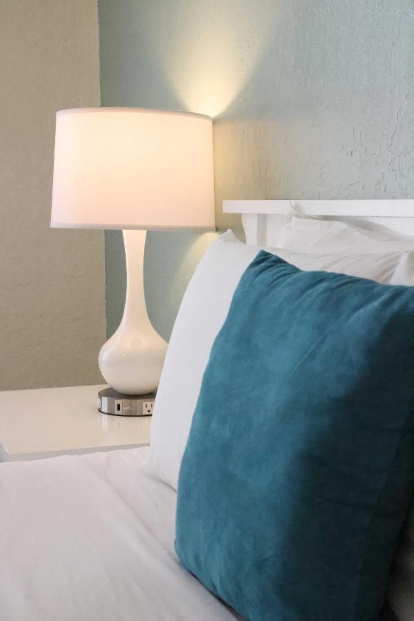 Hotel Carmel Santa Monica Esterno foto